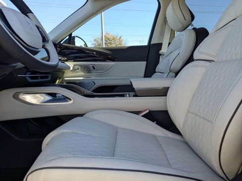 New 2026 Lincoln Nautilus Black Label image 21