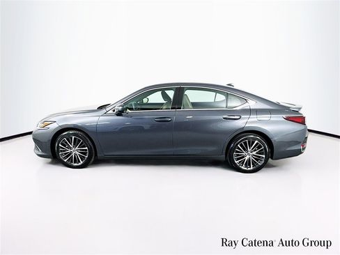 Certified 2023 Lexus ES 250 w/ Premium Package image 4