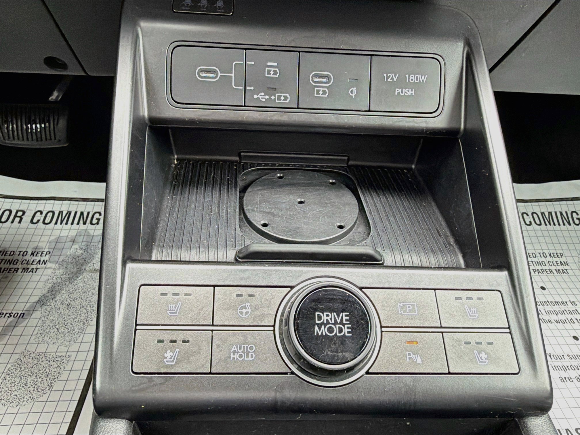 Used 2024 Hyundai Kona Limited FWD image 31