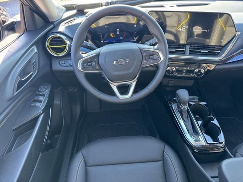 New 2026 Chevrolet Trax ACTIV w/ Sunroof Package image 15