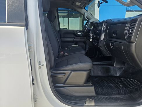 Used 2021 Chevrolet Silverado 2500 W/T w/ WT Fleet Convenience Package image 9