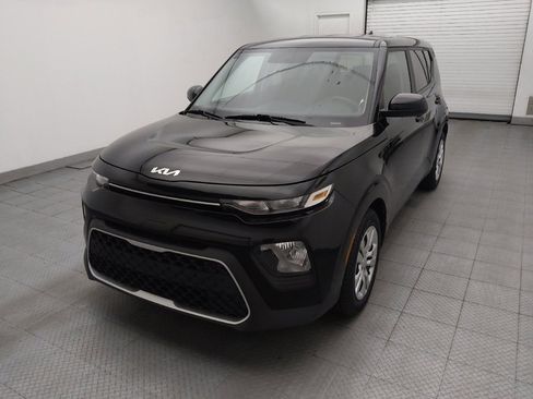 Used 2022 Kia Soul LX FWD image 15