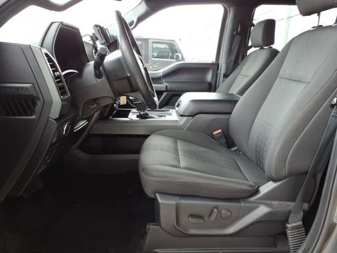 Used 2019 Ford F150 XLT w/ Equipment Group 302A Luxury image 3