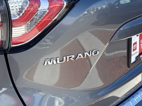 Used 2018 Nissan Murano SL w/ Moonroof Package AWD/4WD image 9