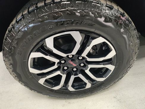 New 2026 GMC Canyon AT4 w/ Technology Plus Package image 16