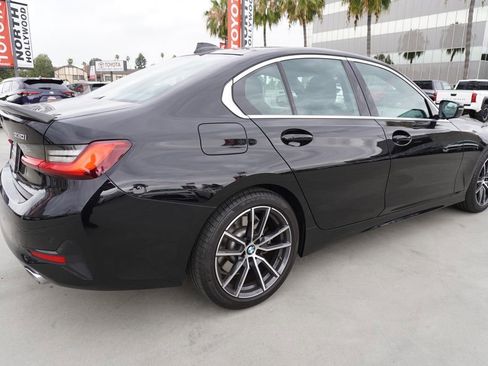 Used 2021 BMW 330i Sedan w/ Convenience Package RWD image 5