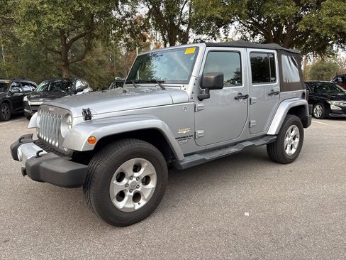 Used 2015 Jeep Wrangler Unlimited Sahara w/ Max Tow Package image 21