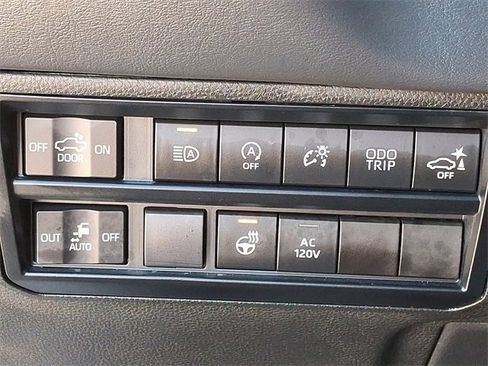 Used 2023 Toyota Tundra Platinum w/ Advanced Package image 32