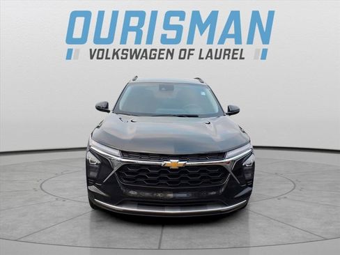 Used 2024 Chevrolet Trax LT image 6