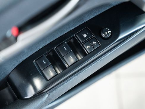 Used 2025 Toyota Camry LE image 36