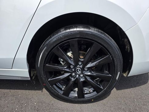 Used 2024 MAZDA MAZDA3 s FWD image 10