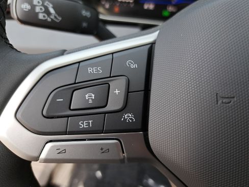 New 2026 Volkswagen Jetta SE image 16