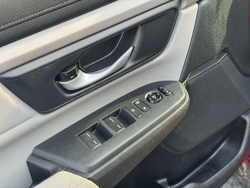 Used 2020 Honda CR-V LX image 19