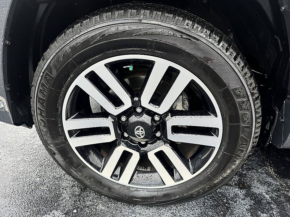Certified 2024 Toyota 4Runner Limited AWD/4WD image 28
