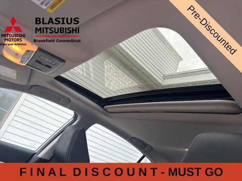 Used 2023 Nissan Altima 2.5 SL AWD/4WD image 29