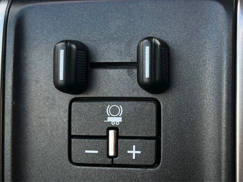 Used 2019 Chevrolet Silverado 2500 LT w/ All Star Edition AWD/4WD image 42