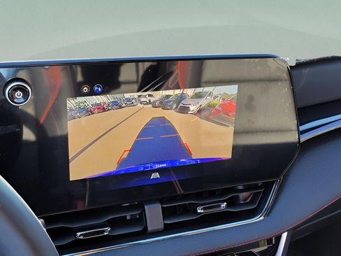 Used 2026 Chevrolet Equinox RS w/ Convenience Package III image 20