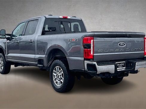 Used 2024 Ford F250 Lariat image 11