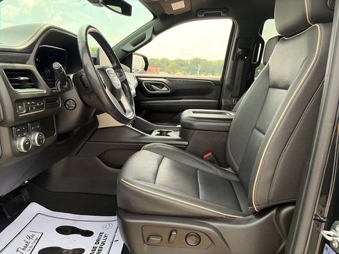 Used 2022 GMC Yukon SLT w/ SLT Luxury Package AWD/4WD image 15