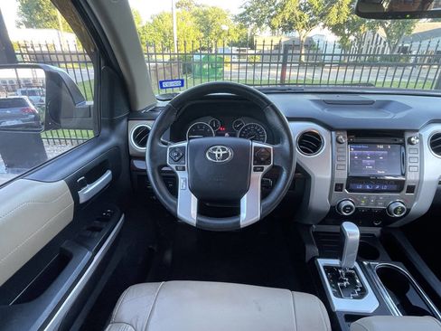 Used 2015 Toyota Tundra Limited RWD image 23