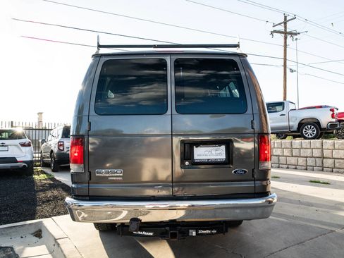 Used 2006 Ford E-350 and Econoline 350 XL RWD image 6