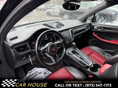 Used 2017 Porsche Macan image 15