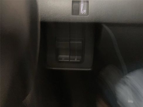 New 2026 GMC Canyon Elevation w/ Convenience Package image 20