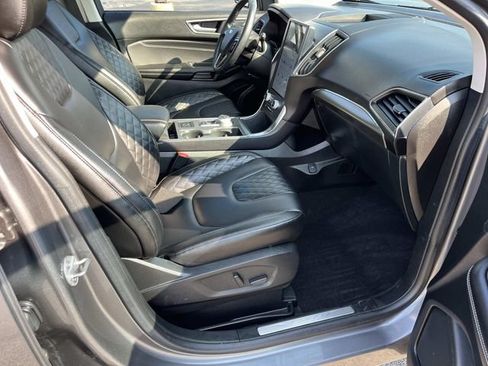 Used 2023 Ford Edge Titanium AWD/4WD image 26