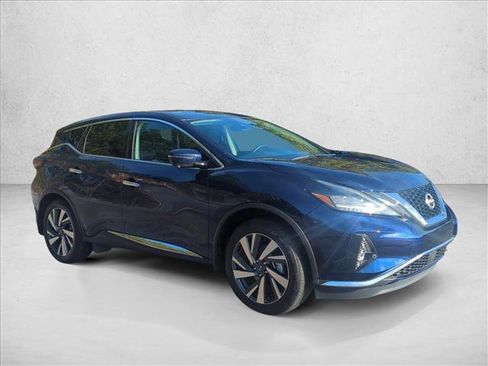 Used 2024 Nissan Murano SL image 3