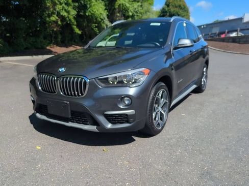 Used 2018 BMW X1 xDrive28i AWD/4WD image 1
