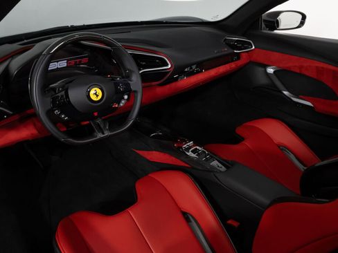 Used 2025 Ferrari 296 GTS image 38