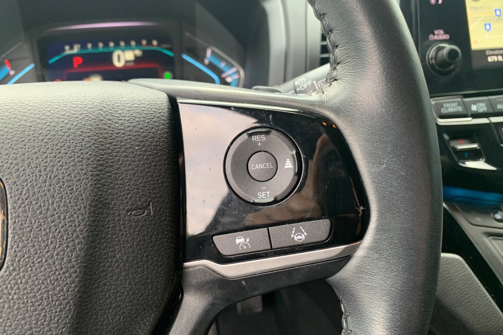 Certified 2024 Honda Odyssey Touring image 33