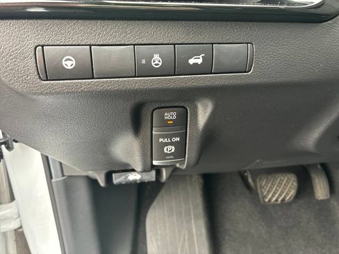 Certified 2025 Nissan Murano SL AWD/4WD image 22