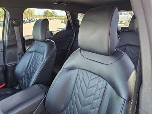 Used 2023 Kia Sportage X-Line image 16