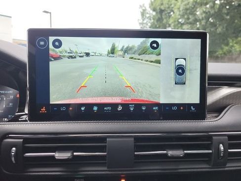 New 2025 Lincoln Corsair Reserve w/ Jet Appearance Package image 18