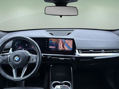 Used 2025 BMW X1 xDrive28i AWD/4WD image 7