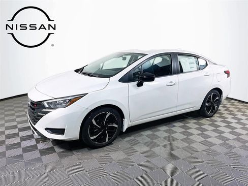 New 2025 Nissan Versa SR w/ Trunk Package image 1