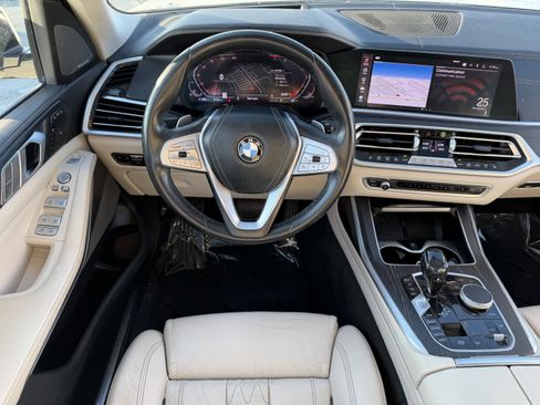 Used 2020 BMW X7 xDrive40i w/ Premium Package image 15