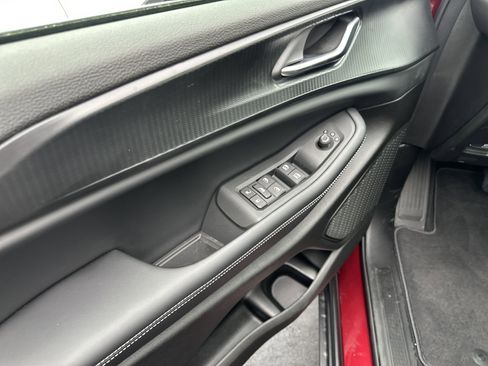 New 2025 Jeep Grand Cherokee L Altitude AWD/4WD image 18