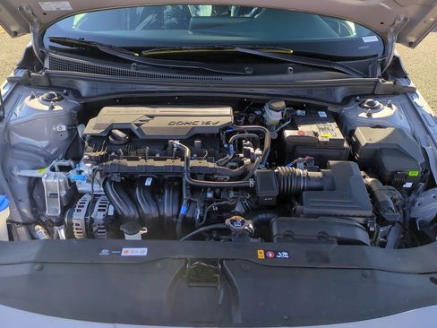 New 2026 Hyundai Elantra SEL Sport FWD image 28