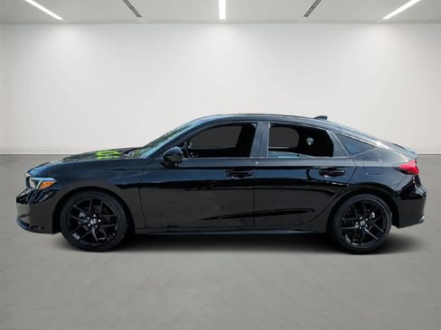 Used 2025 Honda Civic Sport image 3