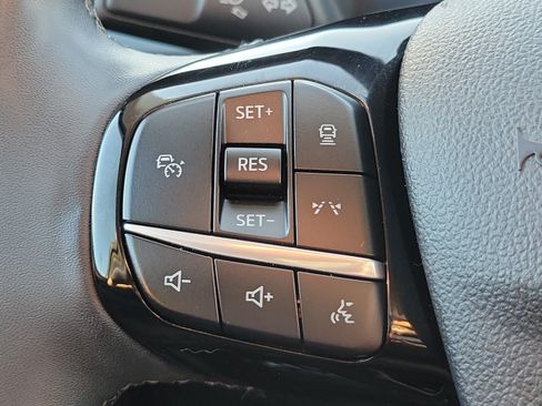 Used 2023 Ford Escape Active w/ Tech Pack #2 FWD image 24