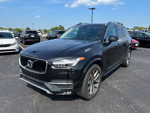 Used 2019 Volvo XC90 T5 Momentum w/ Advanced Package FWD image 5