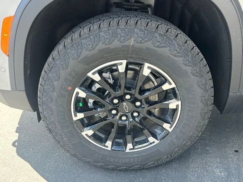 New 2026 Chevrolet Traverse Z71 w/ Enhanced Driving Package AWD/4WD image 31