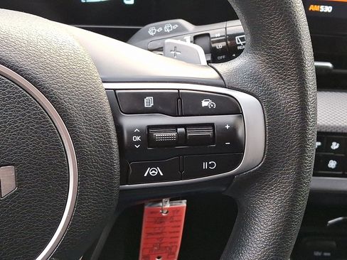Used 2023 Kia Sportage LX image 21