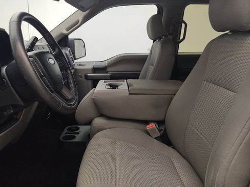 Used 2016 Ford F150 XLT w/ Equipment Group 302A Luxury AWD/4WD image 17