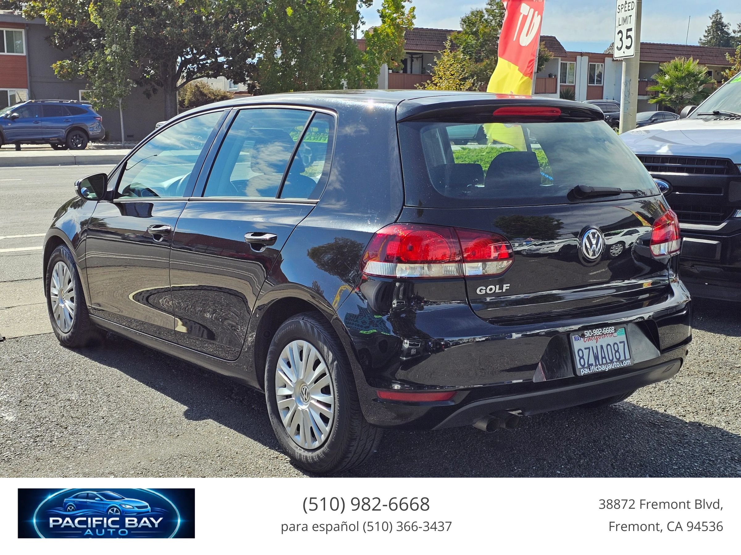 Used 2013 Volkswagen Golf 4-Door FWD image 5