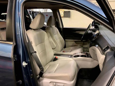 Used 2021 Honda Pilot EX-L image 9