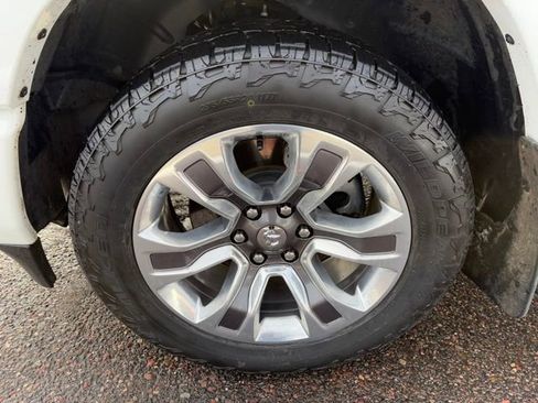 Used 2023 RAM 1500 Limited image 12