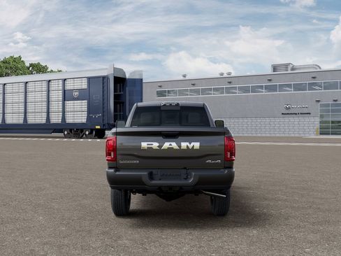 New 2025 RAM 3500 Laramie AWD/4WD image 8